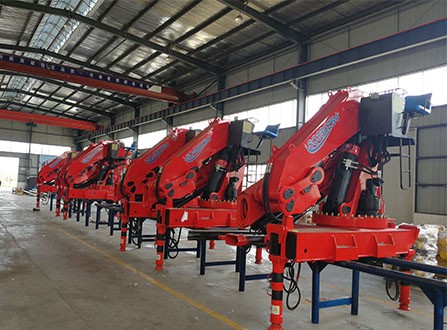 20 ton Knuckle Boom Crane