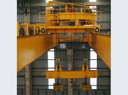 Electromagnetic Overhead Crane with Slewing Carrier Beam